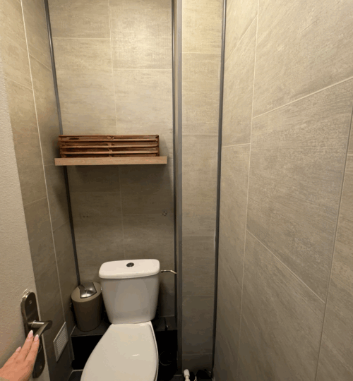 À vendre – Bel appartement F3 loué avec terrasse et cave